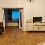Apartament 86