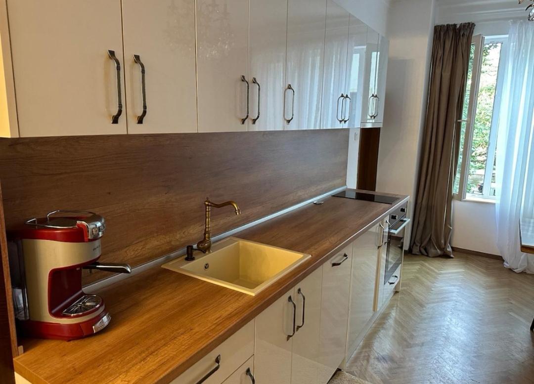 86 Apartament Sofia