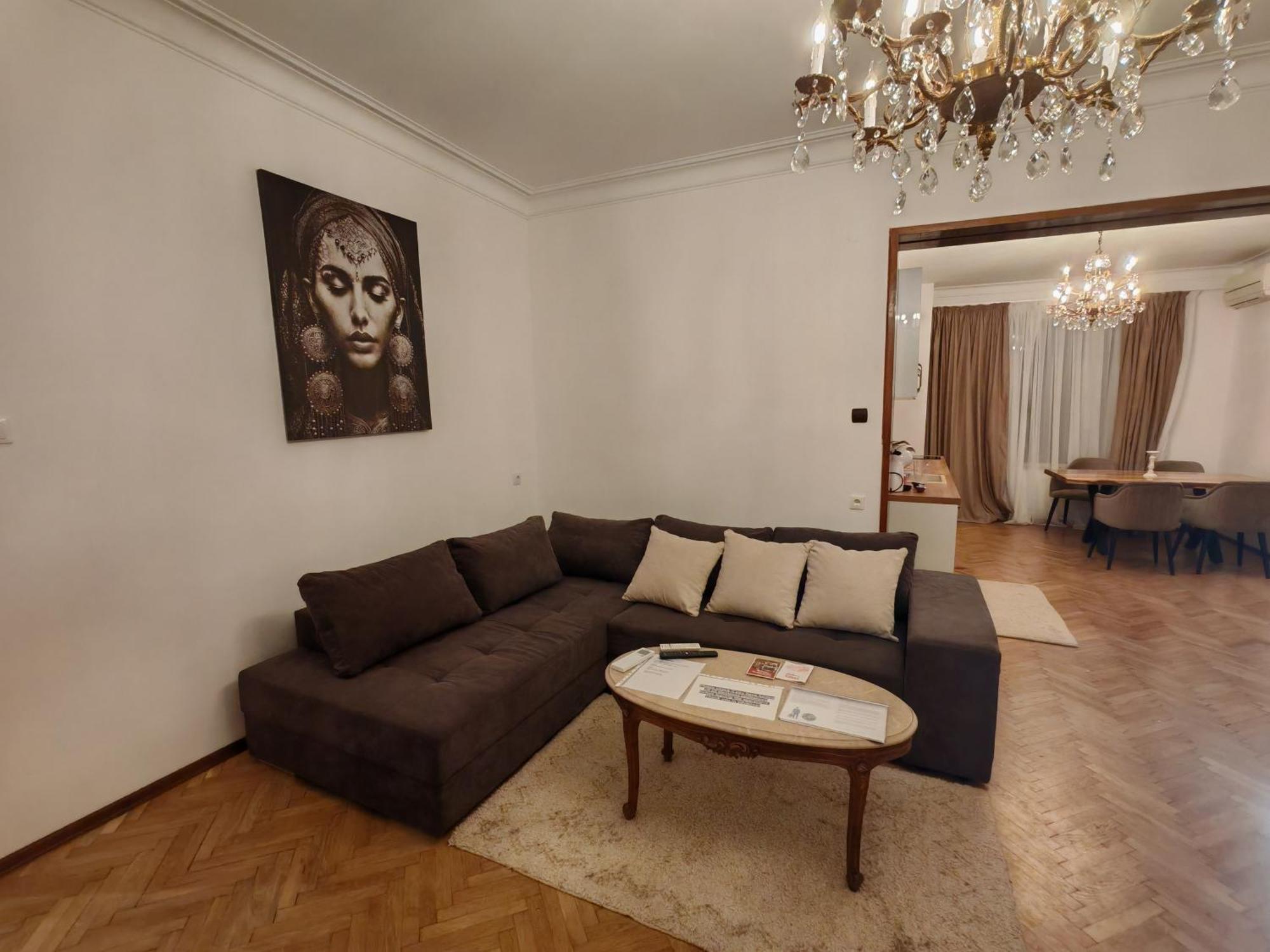 86 * Sofia